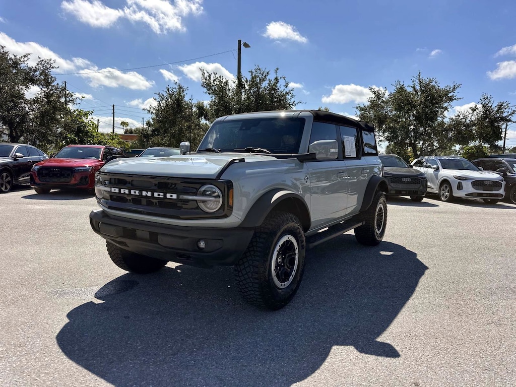 Used 2023 Ford Bronco Outer Banks Sasquatch Package Outer Banks Advanced 4x4