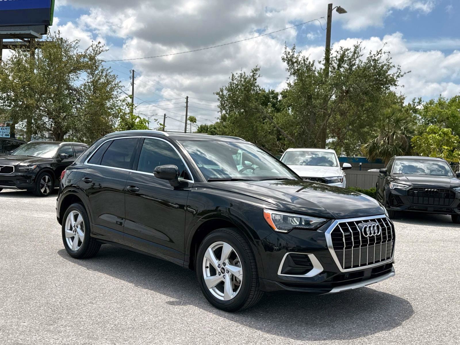 Used 2022 Audi Q3 Premium with VIN WA1AUCF3XN1001504 for sale in Clearwater, FL