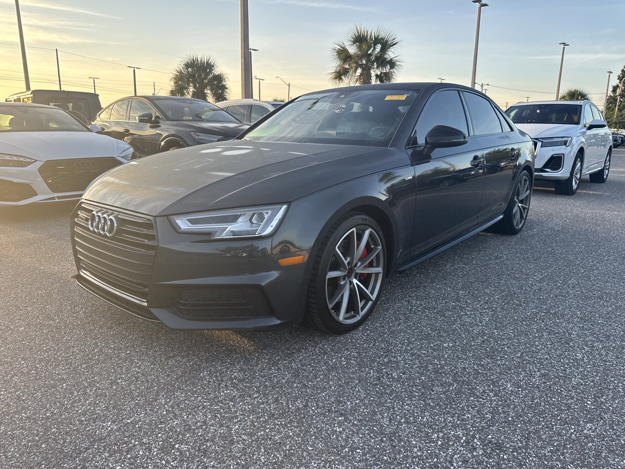 2018 Audi A4 Premium Plus photo 2