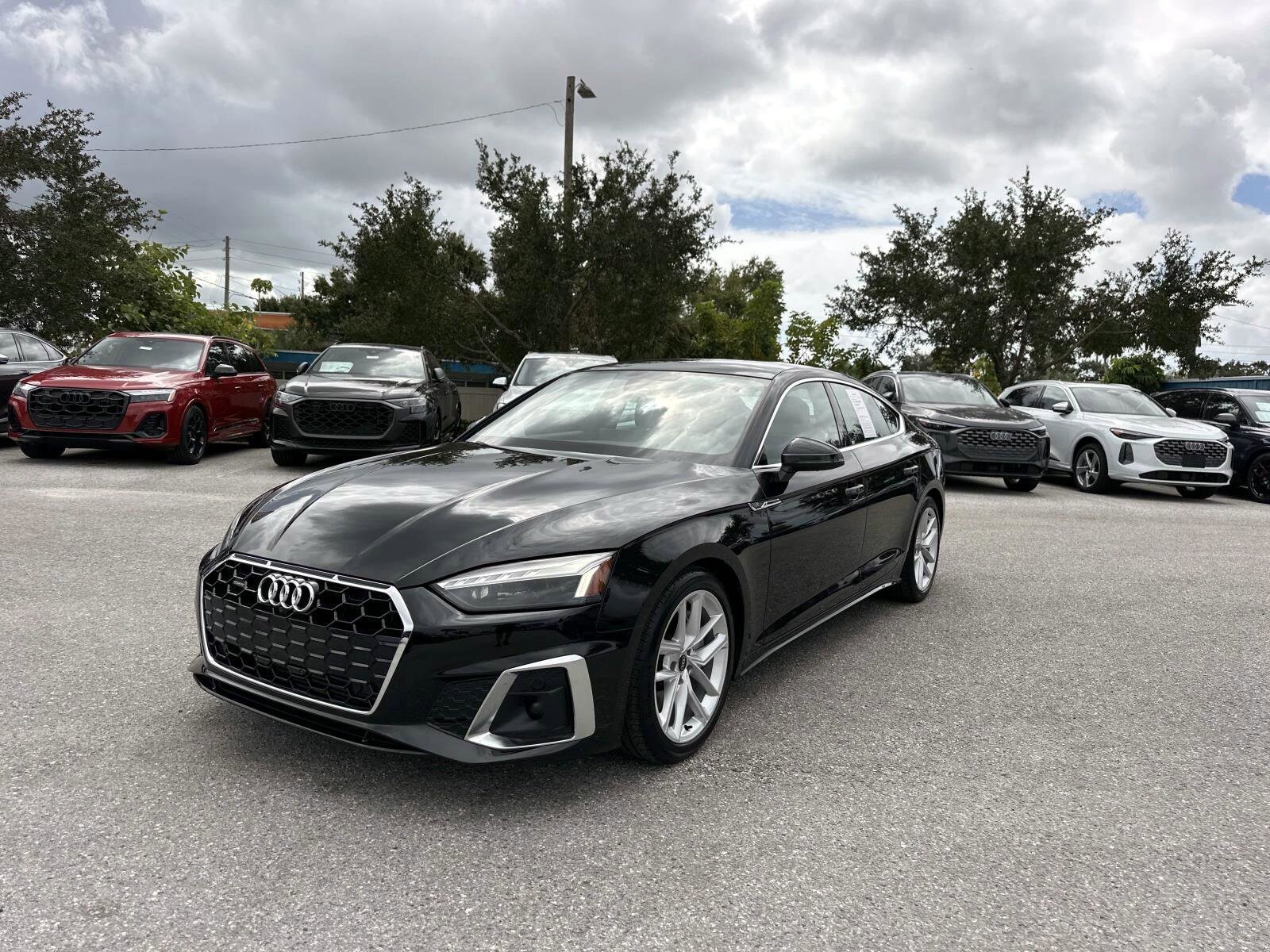 2023 Audi A5 S line Quattro Premium Plus photo 2