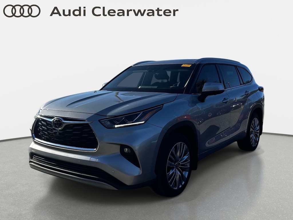 Used 2025 Toyota Highlander Platinum Platinum AWD
