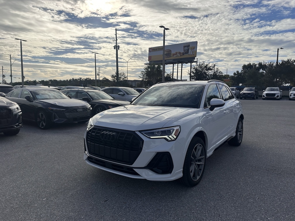 Used 2025 Audi Q3 S line Premium SUV