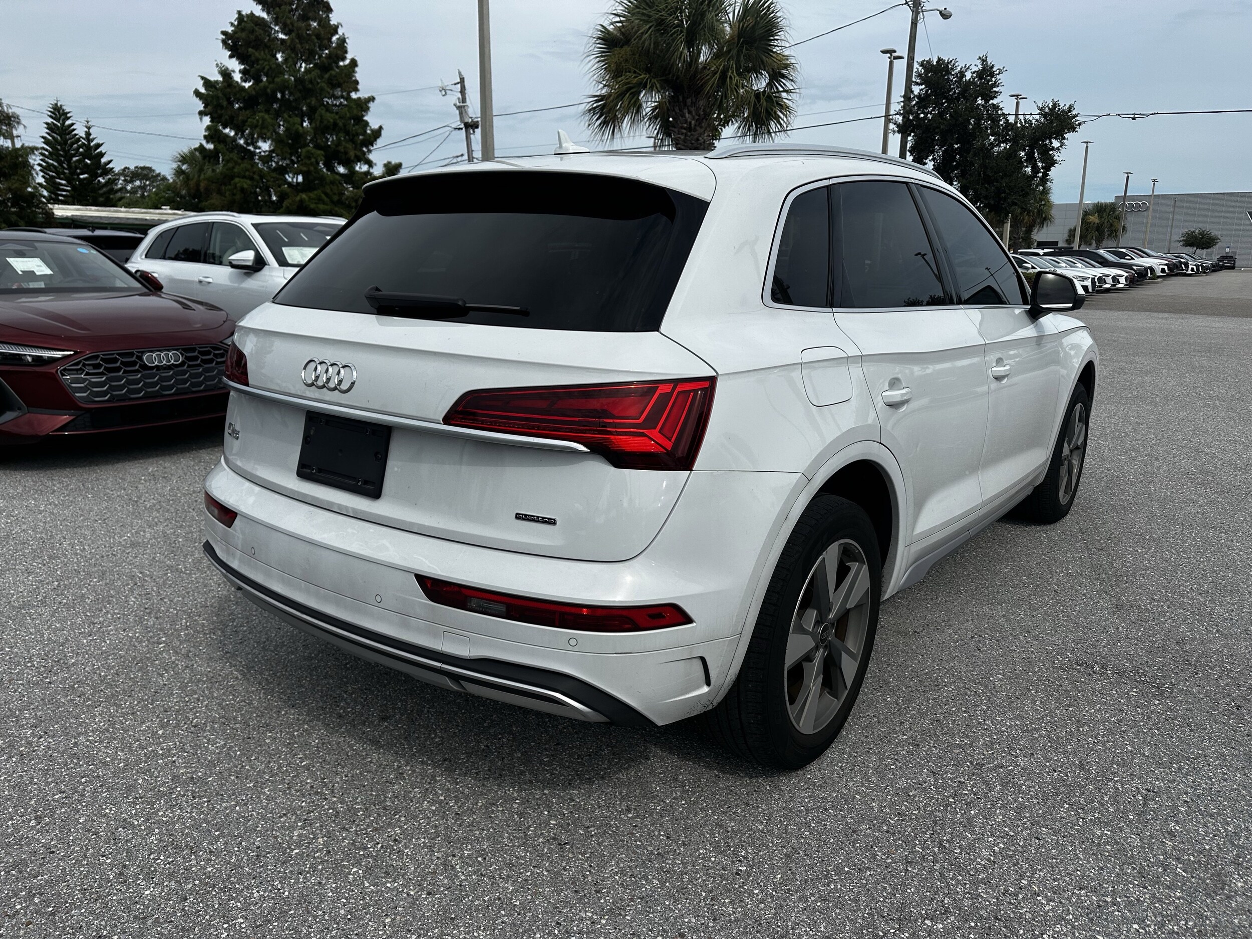 2023 Audi Q5 Premium Plus 40 TFSI photo 2