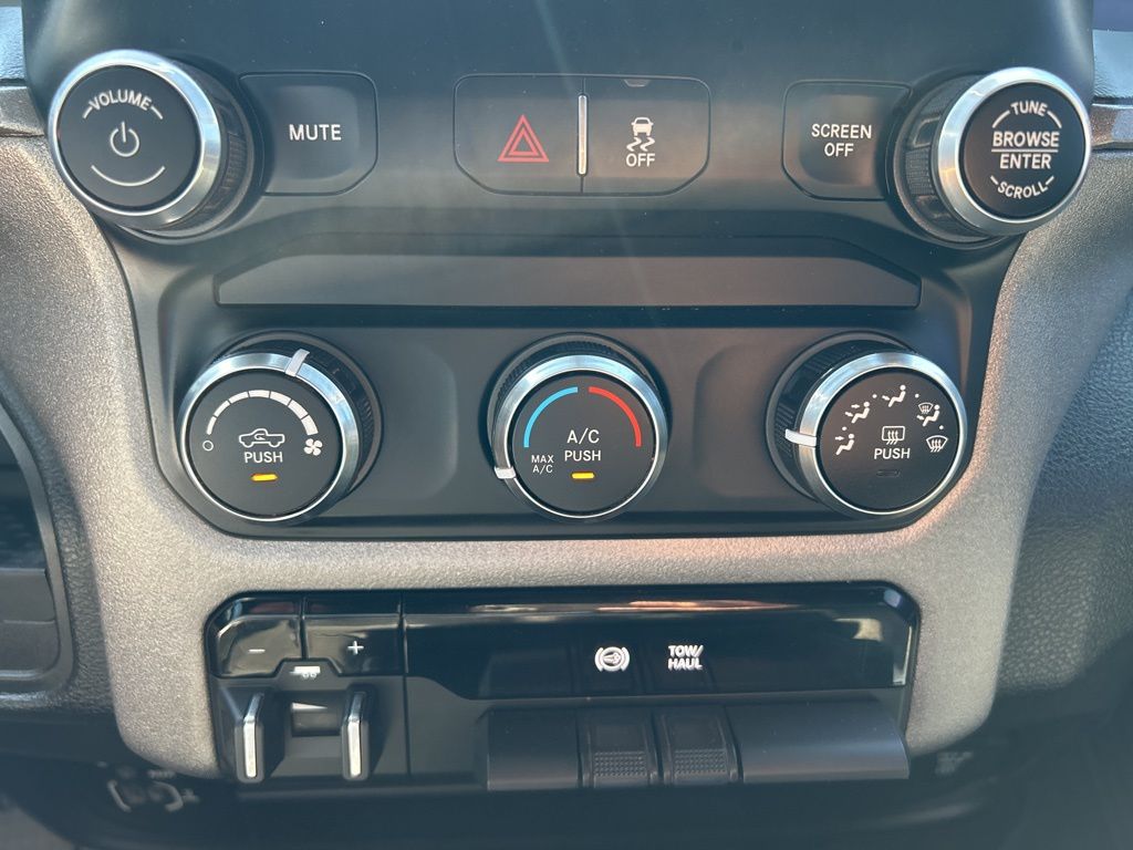 2023 RAM Ram 2500 Pickup Tradesman - Photo 17