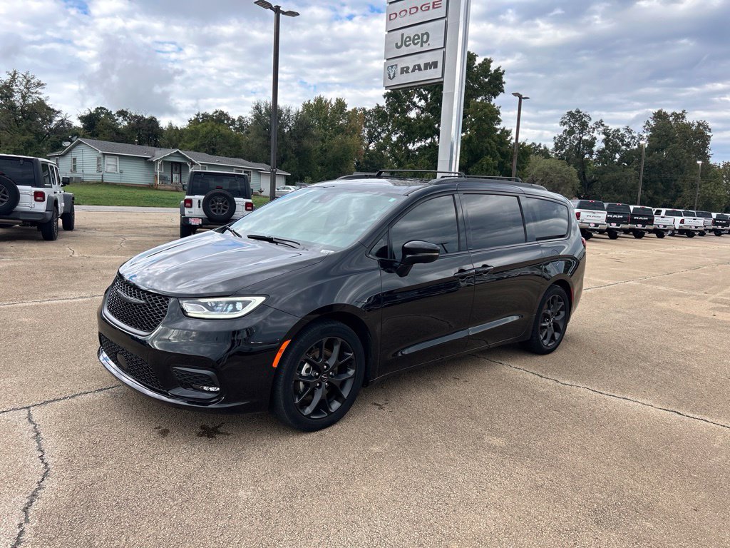 2025 Chrysler Pacifica Limited