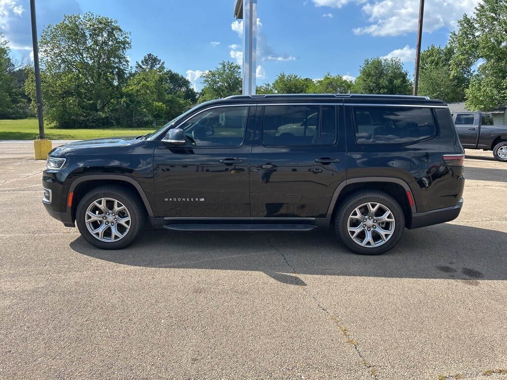 Used 2022 Jeep Wagoneer Series II with VIN 1C4SJVBT7NS124188 for sale in Bristow, OK