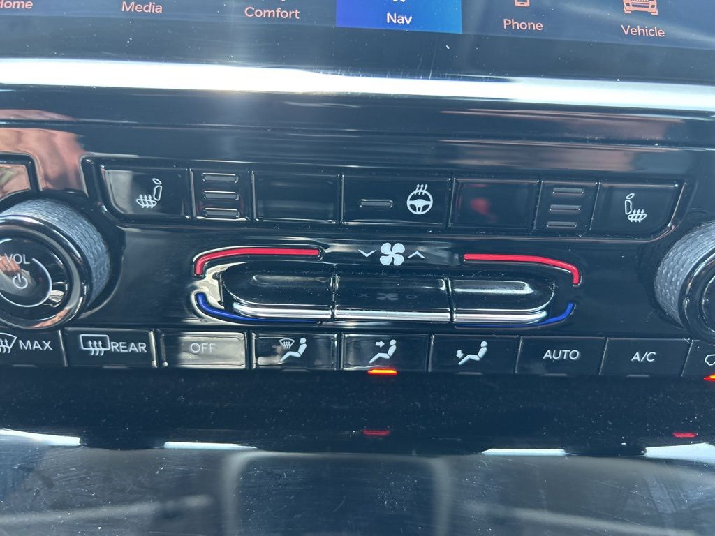 2023 Jeep Grand Cherokee Limited - Photo 17