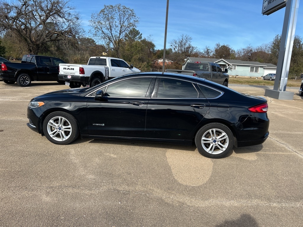 Used 2018 Ford Fusion Hybrid SE with VIN 3FA6P0LU8JR152328 for sale in Bristow, OK