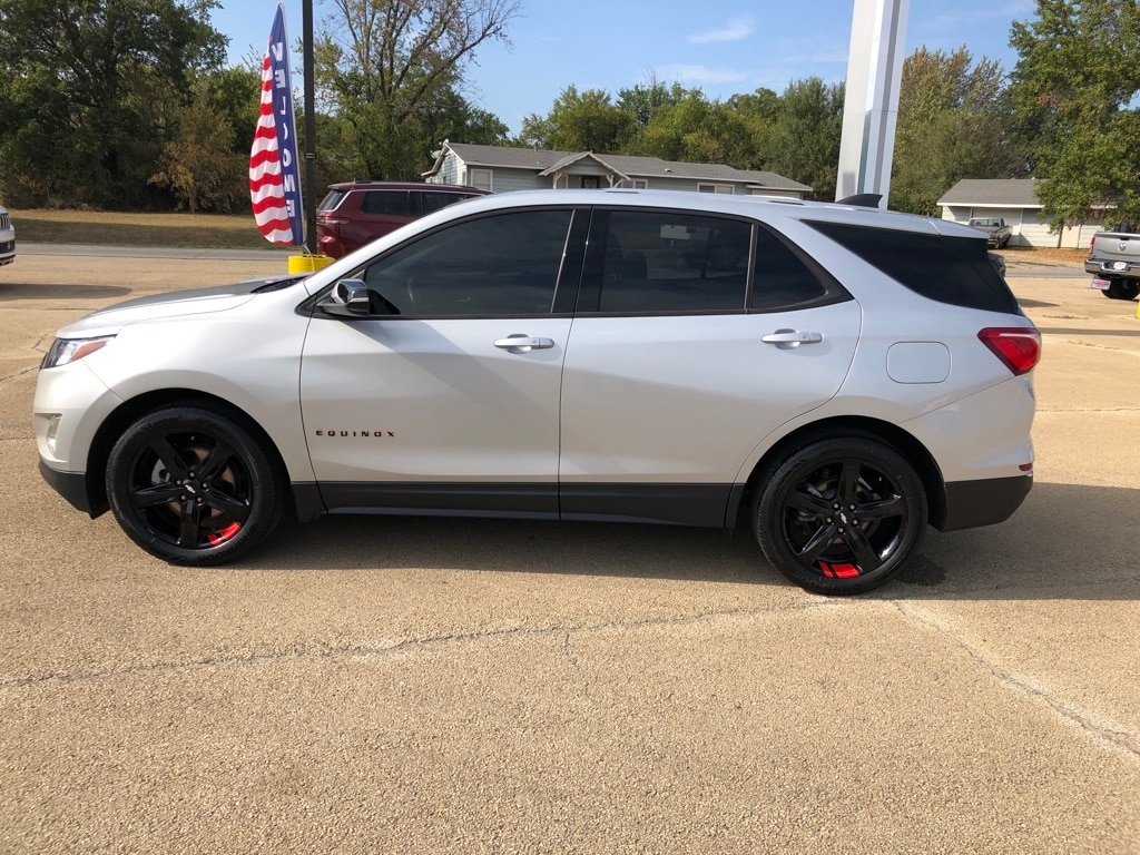 Used 2019 Chevrolet Equinox LT with VIN 2GNAXLEX3K6233878 for sale in Bristow, OK