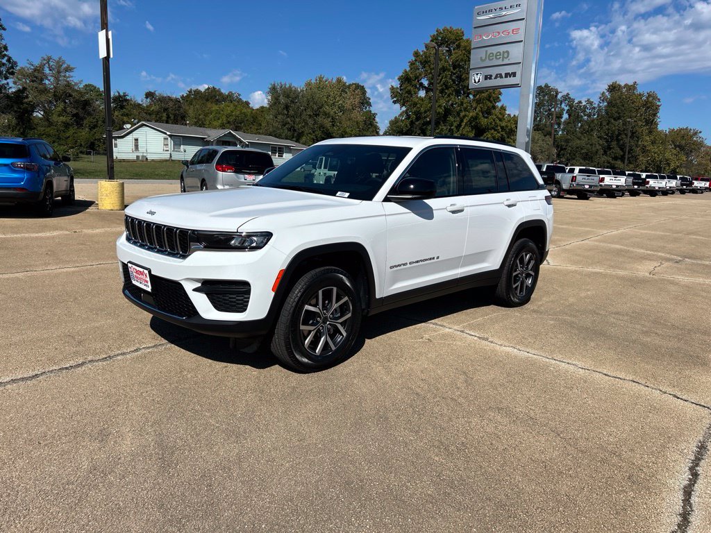 2027 Jeep Grand Cherokee