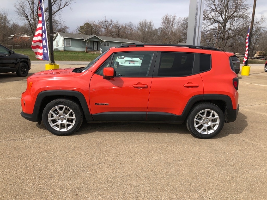 Used 2021 Jeep Renegade Latitude with VIN ZACNJCBB6MPM22144 for sale in Bristow, OK