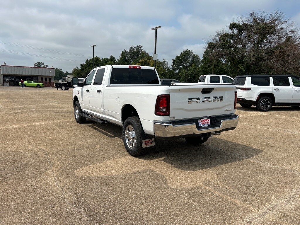 2025 Ram 2500 Tradesman photo 3