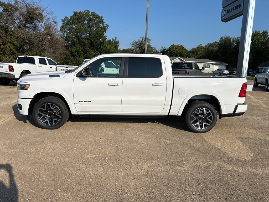2026 Ram 1500 Laramie photo 2