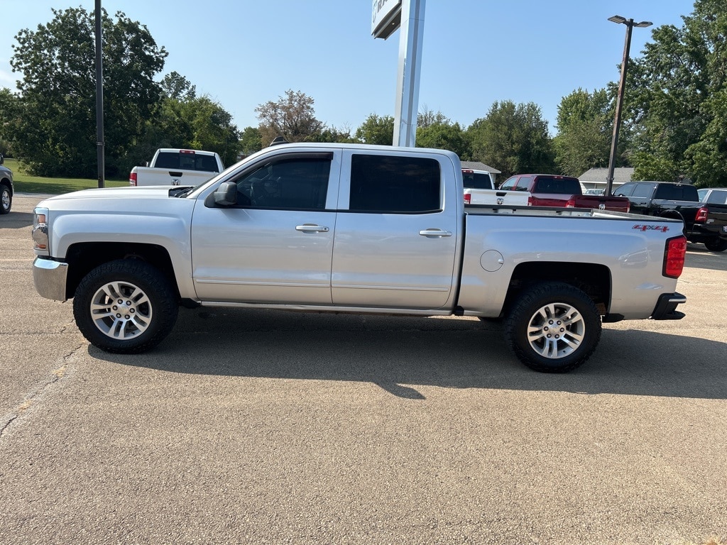 Used 2017 Chevrolet Silverado 1500 LT with VIN 3GCUKREC4HG396086 for sale in Bristow, OK