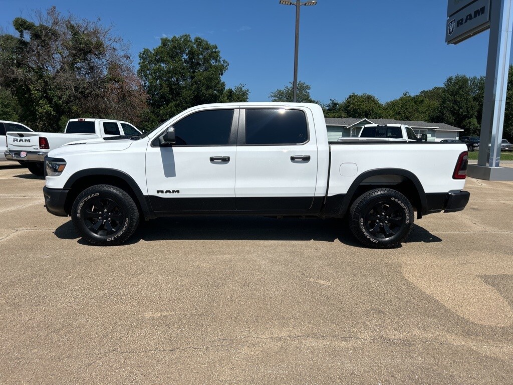 1C6SRFLT4RN116803