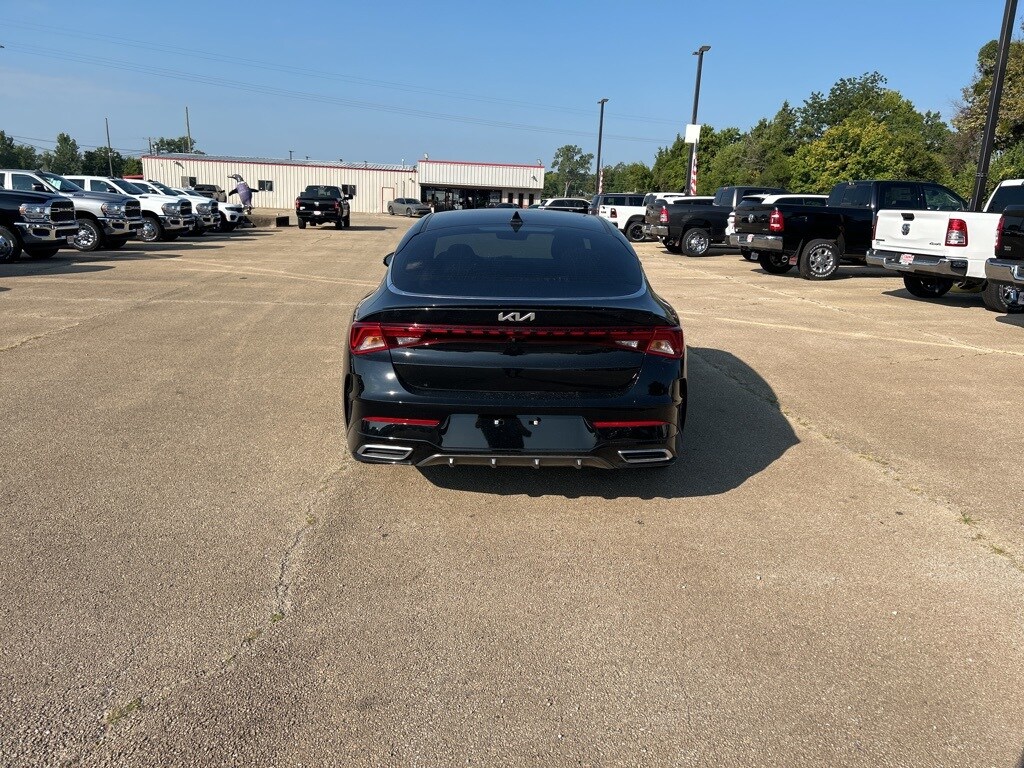 2022 Kia K5 GT-Line photo 4