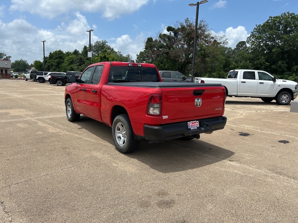 2024 Ram 1500 Tradesman photo 3