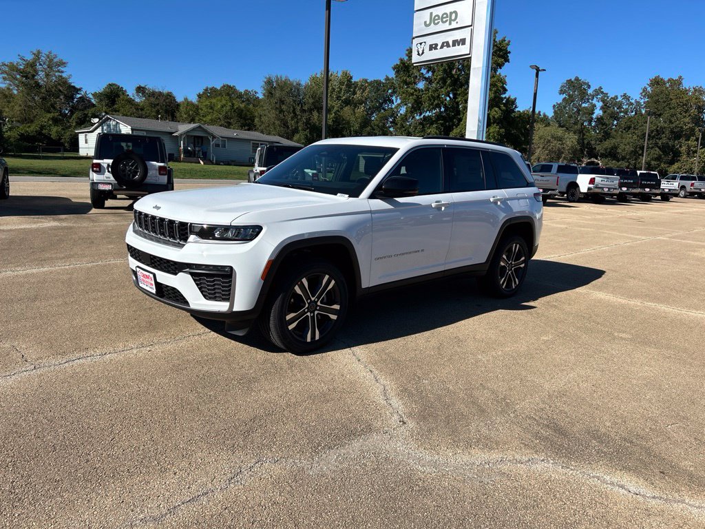 2027 Jeep Grand Cherokee