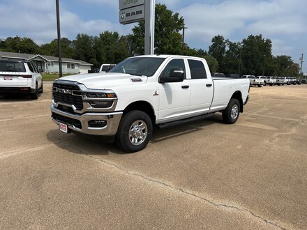 2025 Ram 2500 TRADESMAN CREW CAB 4X4 8' BOX Pickup