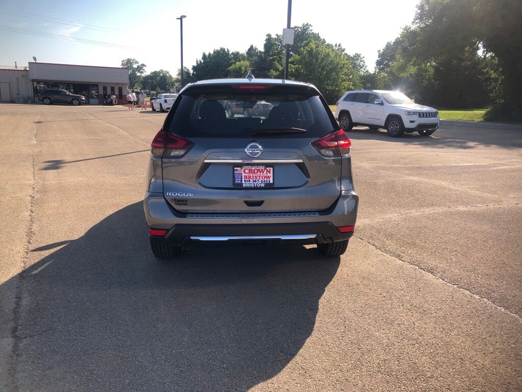 2020 Nissan Rogue S photo 4