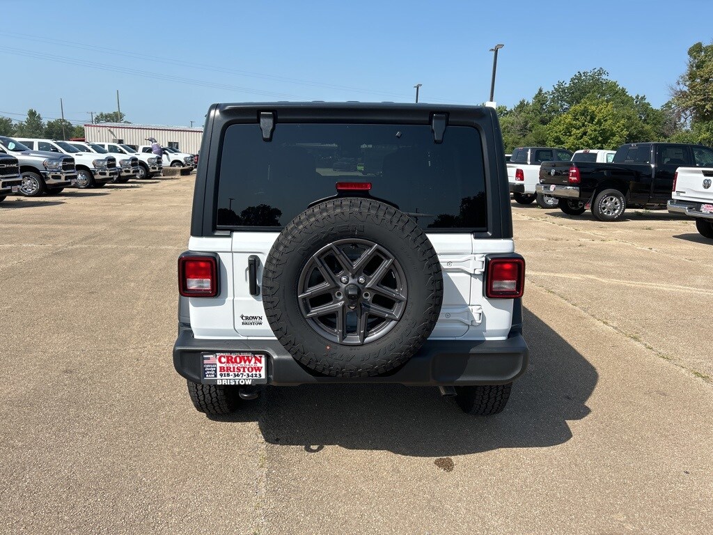 2024 Jeep Wrangler Sport S photo 4