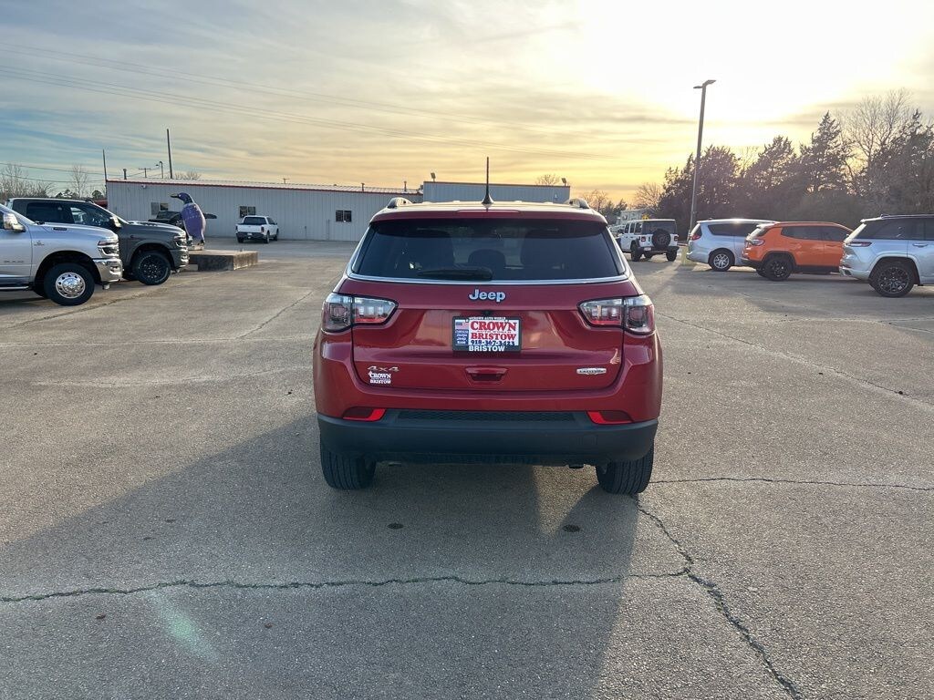 Used 2025 Jeep Compass Latitude SUV