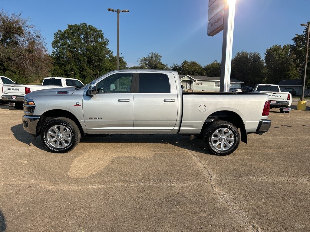 2026 Ram 2500 Laramie photo 2