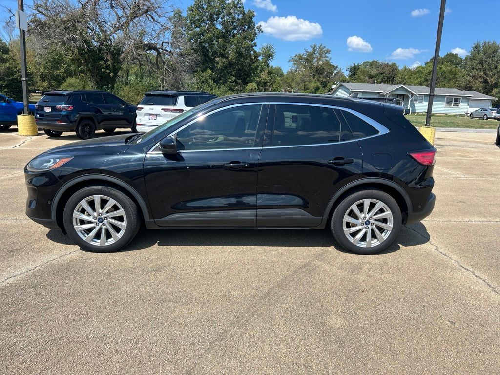 Used 2021 Ford Escape Titanium with VIN 1FMCU9DZ3MUA93475 for sale in Bristow, OK