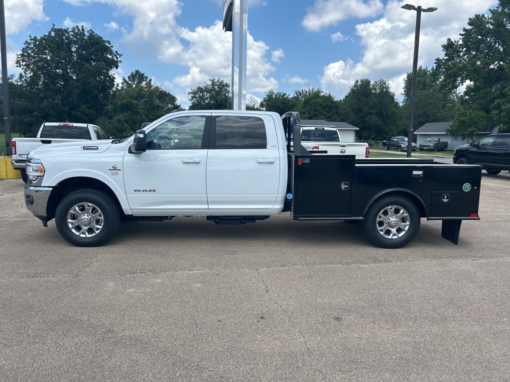 New 2024 Ram 3500 Chassis Cab 3500 LARAMIE CREW CAB CHASSIS 4X4 60' CA Pickup