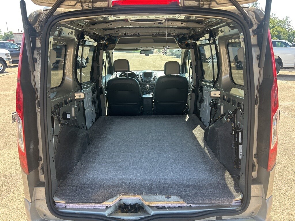 2015 Ford Transit Connect Titanium Wagon photo 4