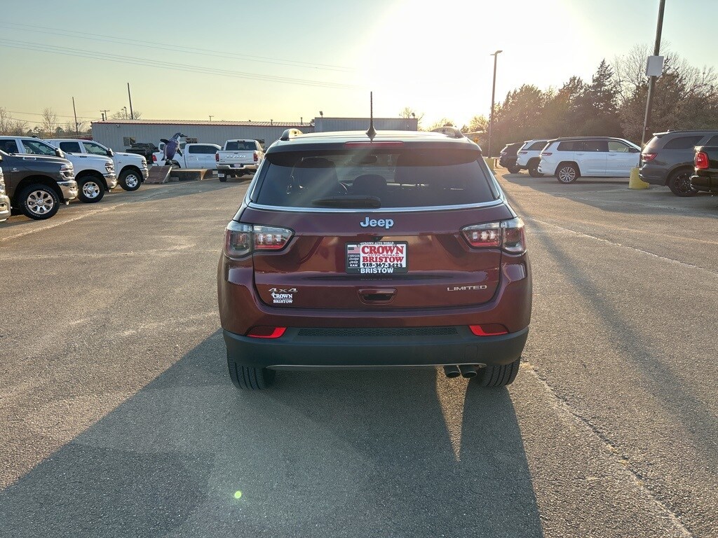 2022 Jeep Compass Limited photo 3