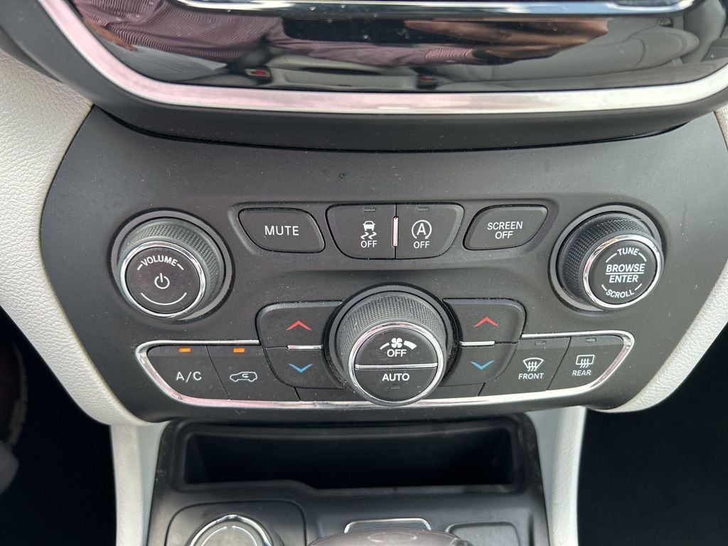 2021 Jeep Cherokee Limited - Photo 17