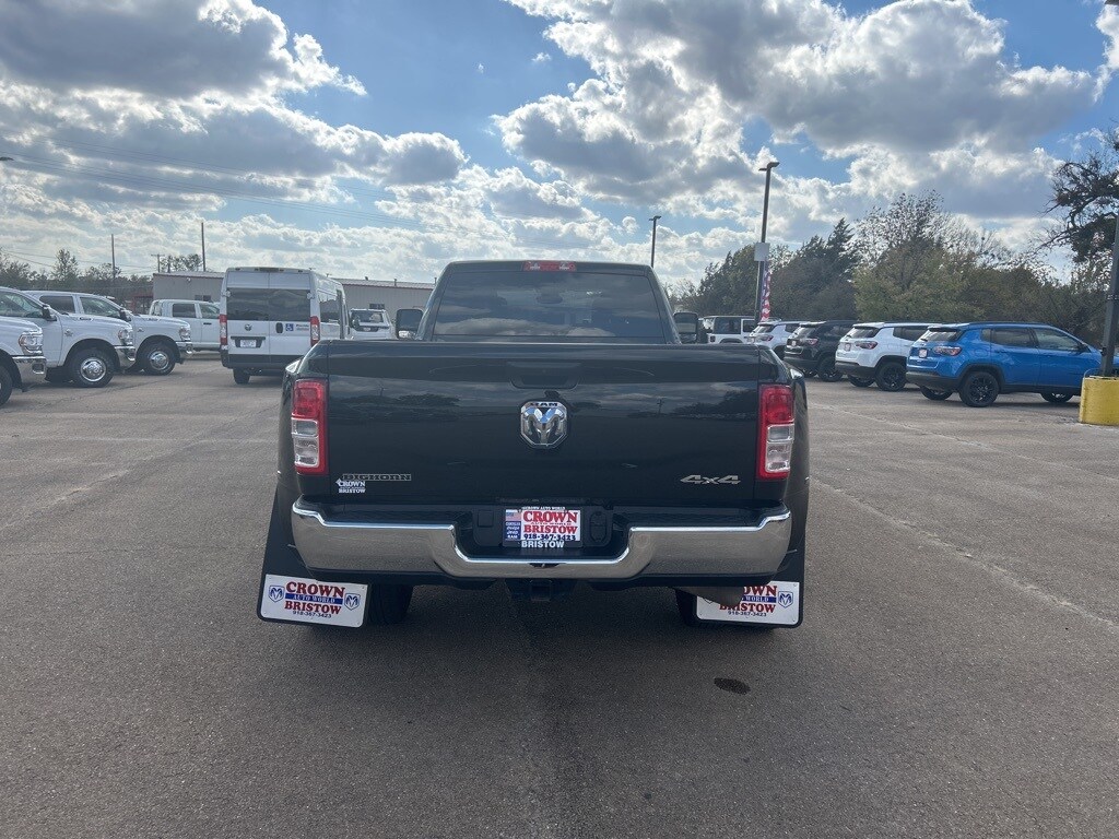 2024 Ram 3500 Big Horn photo 4
