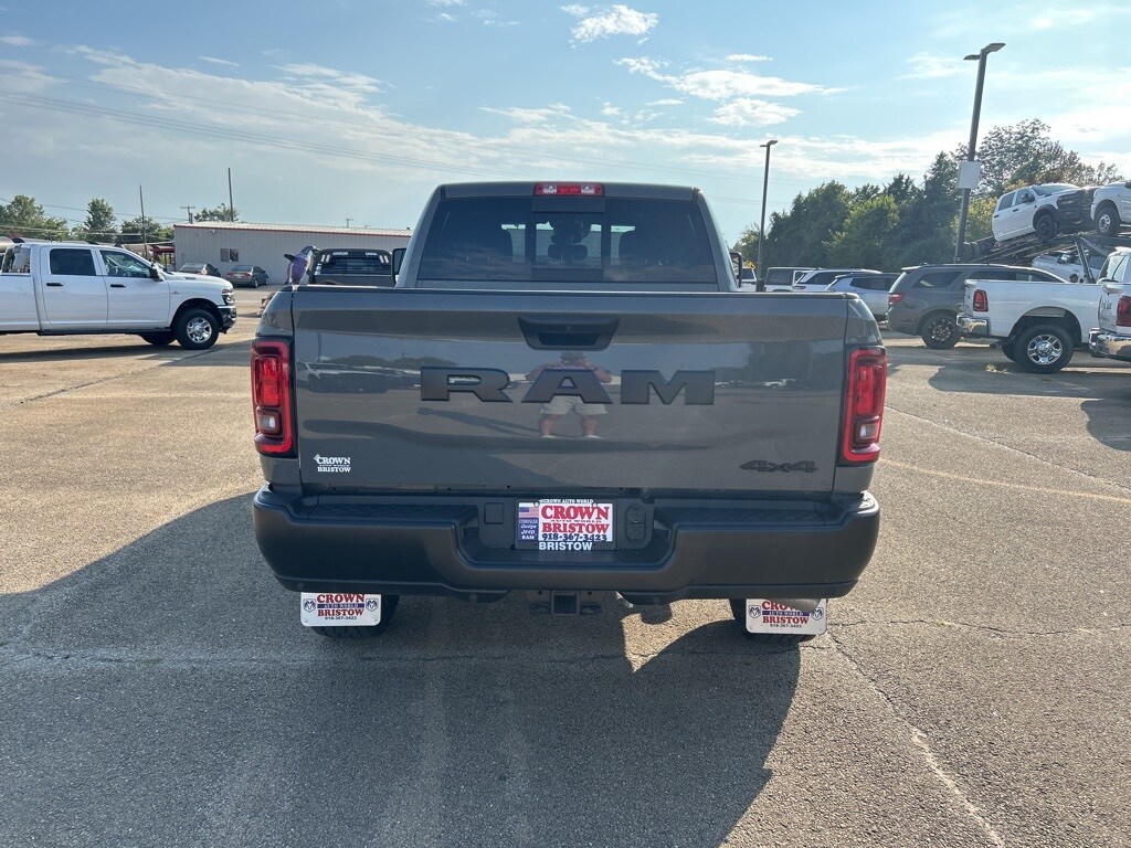 2026 Ram 2500 Tradesman photo 4