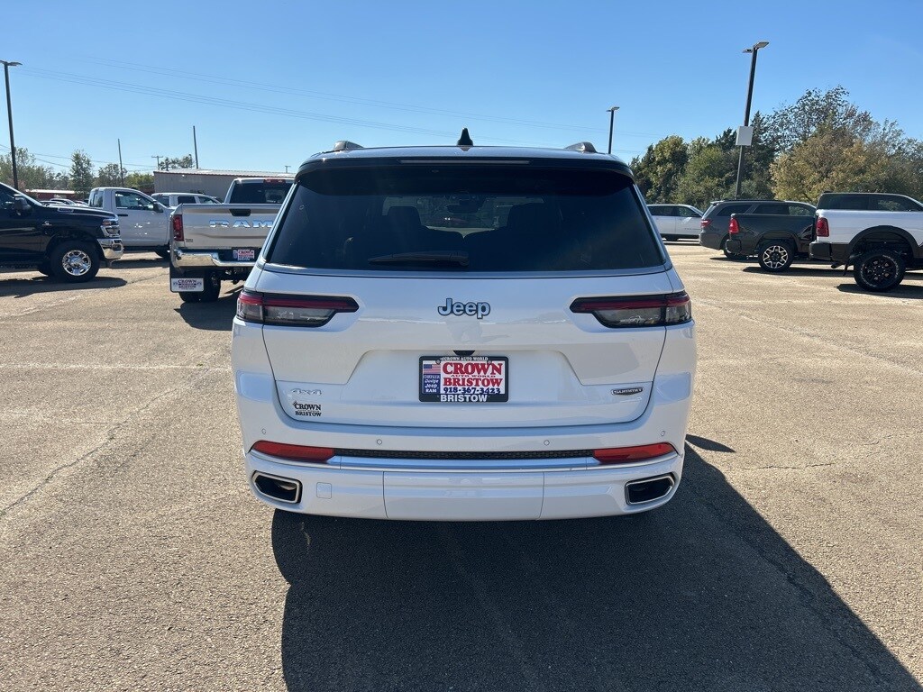 2025 Jeep Grand Cherokee L Summit Reserve photo 4