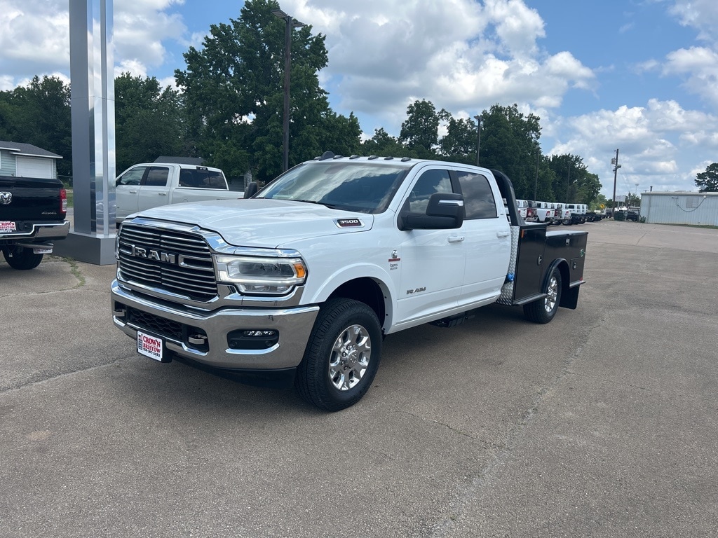 New 2024 Ram 3500 Chassis Cab 3500 LARAMIE CREW CAB CHASSIS 4X4 60' CA Pickup