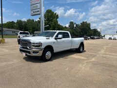2025 Ram 3500 LARAMIE CREW CAB 4X4 8' BOX Pickup