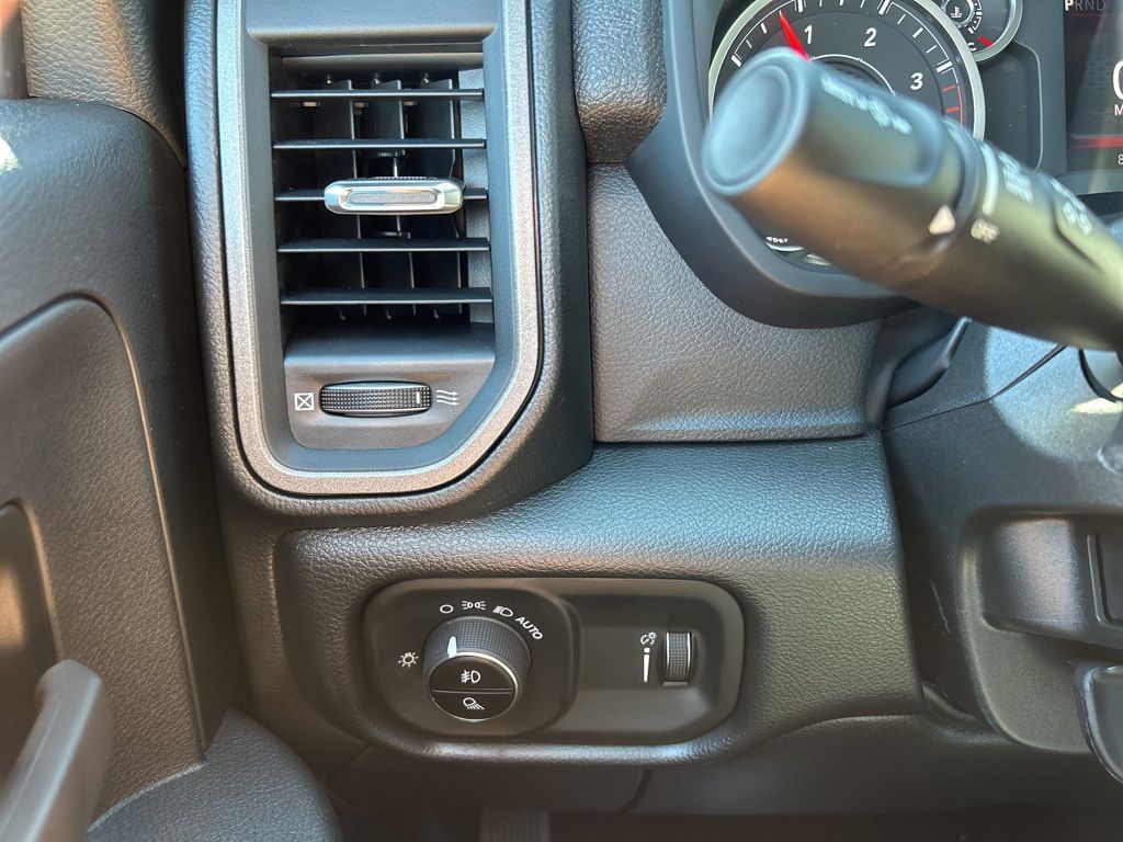 2026 RAM 2500 Tradesman - Photo 22