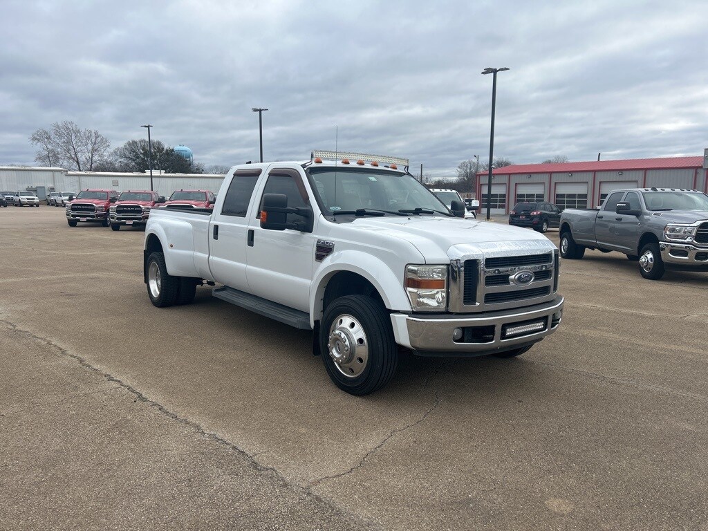 2008 Ford F-450 photo 4