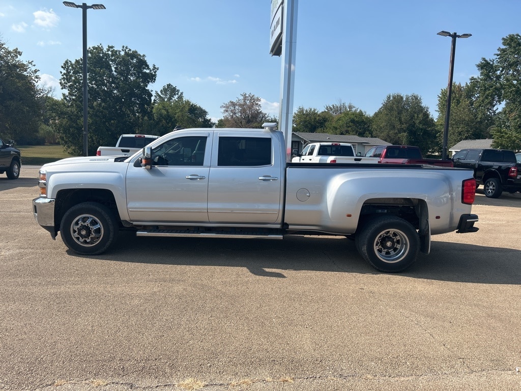 Used 2019 Chevrolet Silverado 3500HD LTZ with VIN 1GC4KXCY0KF177749 for sale in Bristow, OK