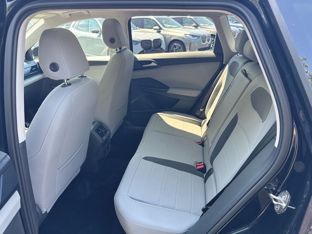 Used 2024 Volkswagen Taos 1.5T SE SUV