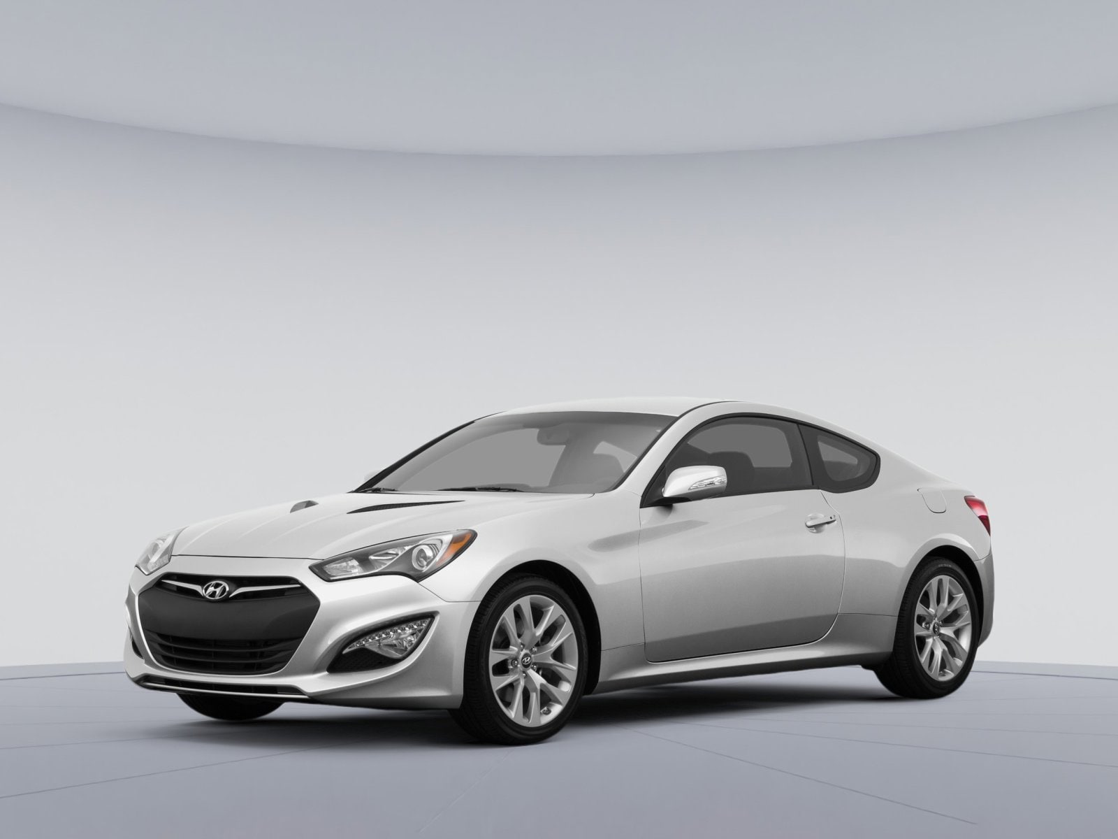 2015 Hyundai Genesis Coupe 3.8 6-Speed M/T's photo