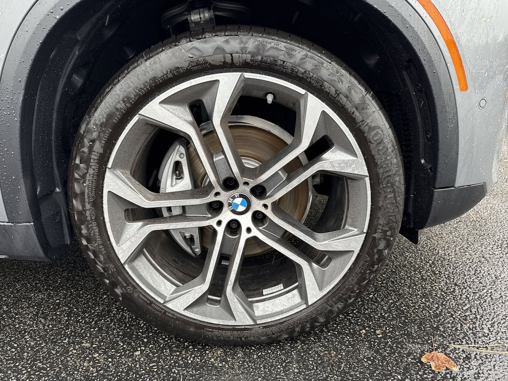 New 2026 BMW X5 xDrive40i SUV