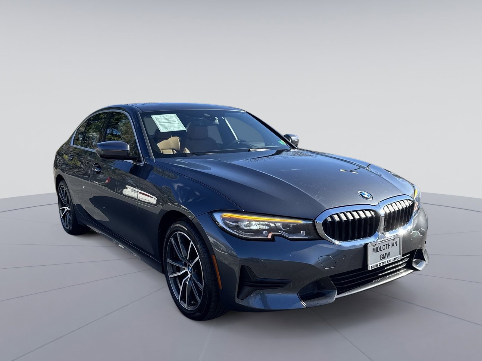 2022 BMW 3 Series 330i's photo