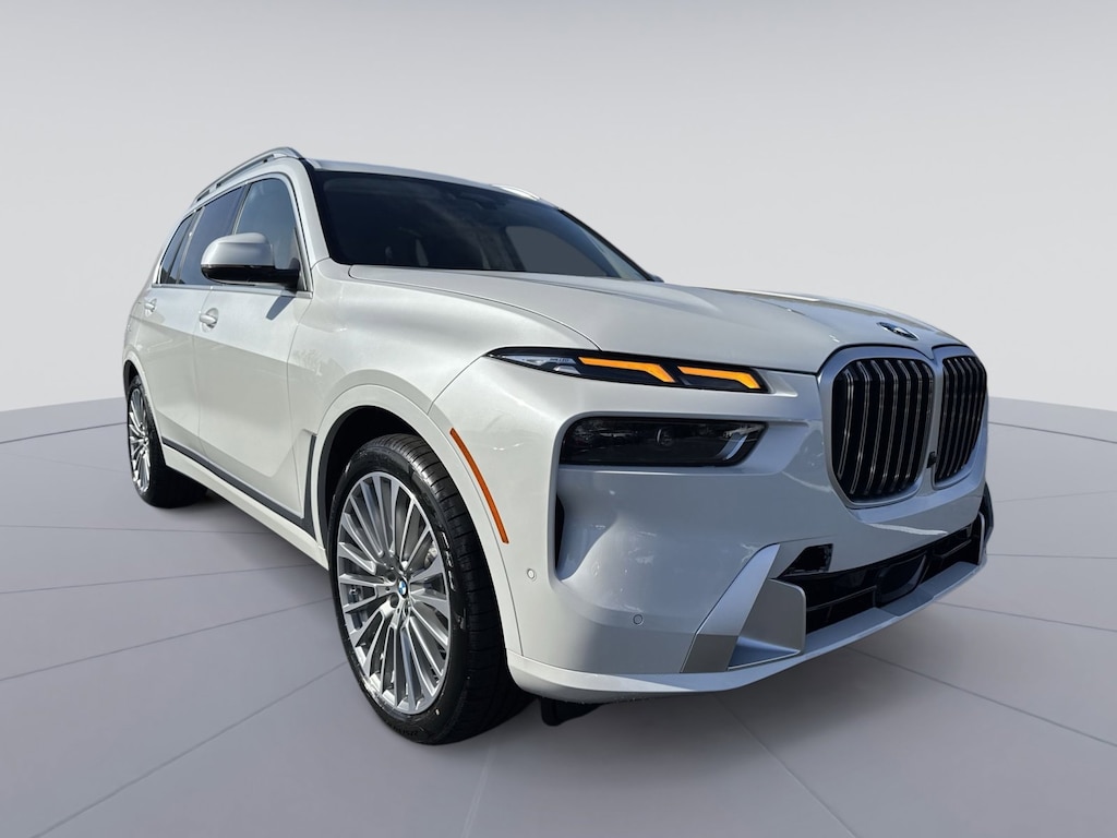 New 2026 BMW X7 xDrive40i SUV