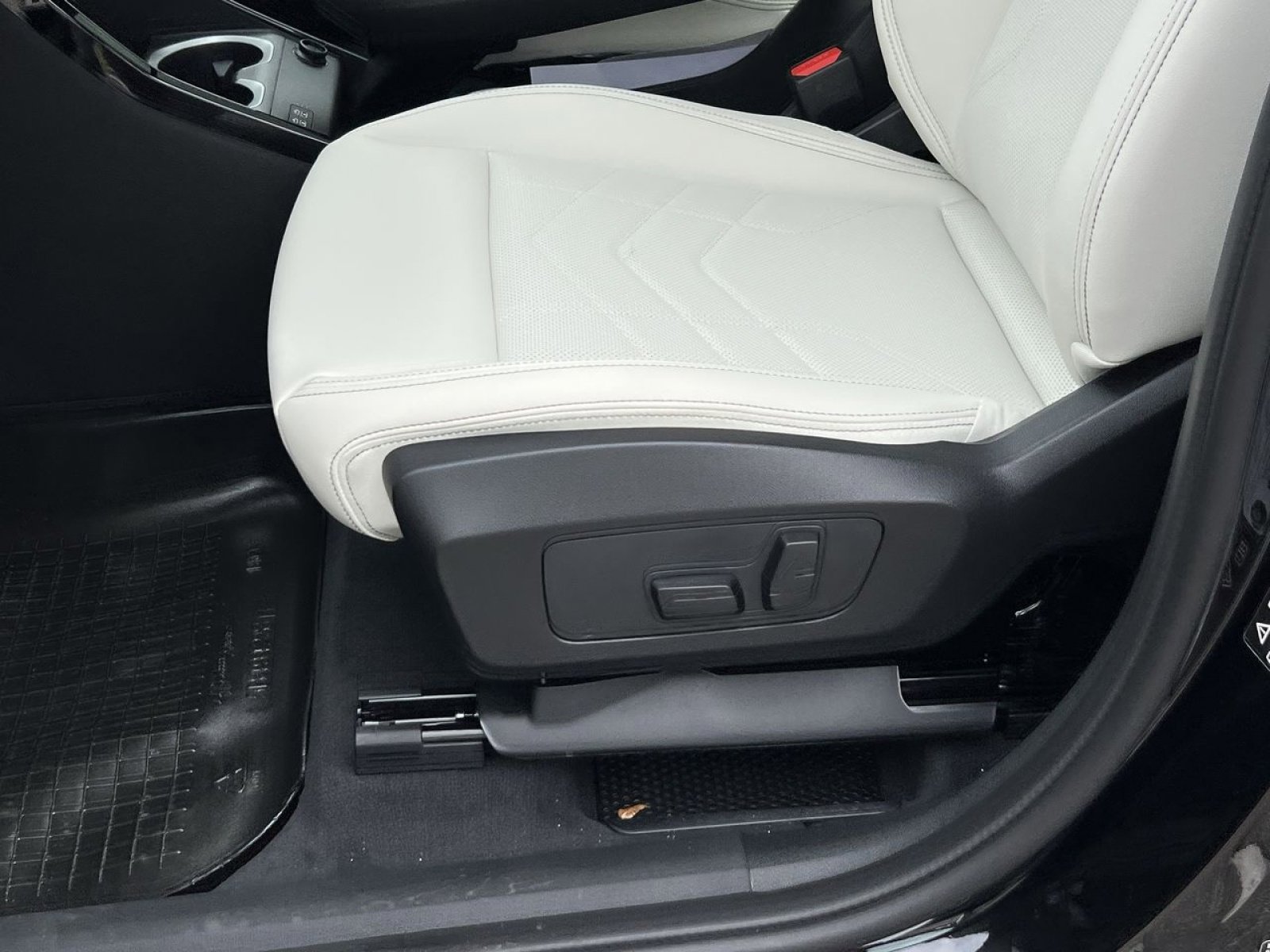 2026 BMW X1 XDrive28i - Photo 11