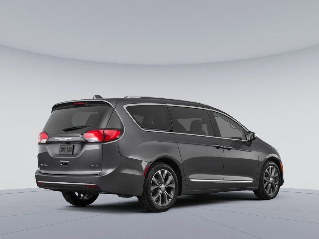 Used 2018 Chrysler Pacifica Limited Van