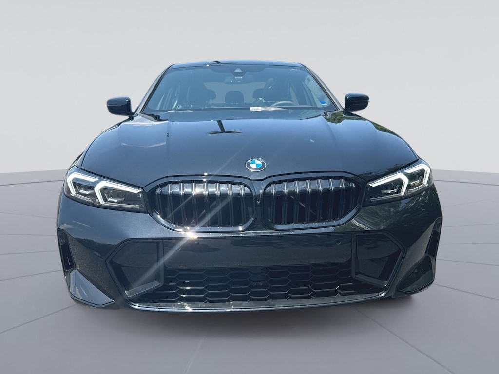 New 2026 BMW 330i Sedan