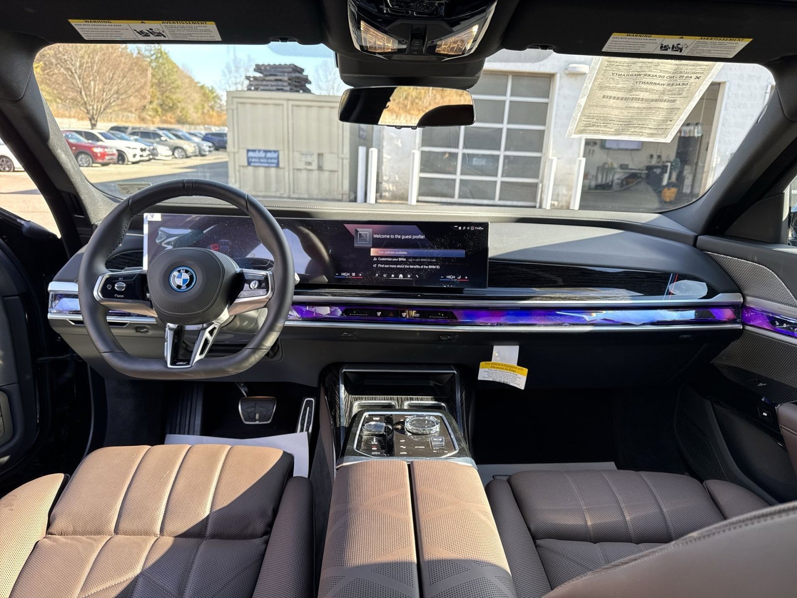 2025 BMW i7 60 - Photo 12