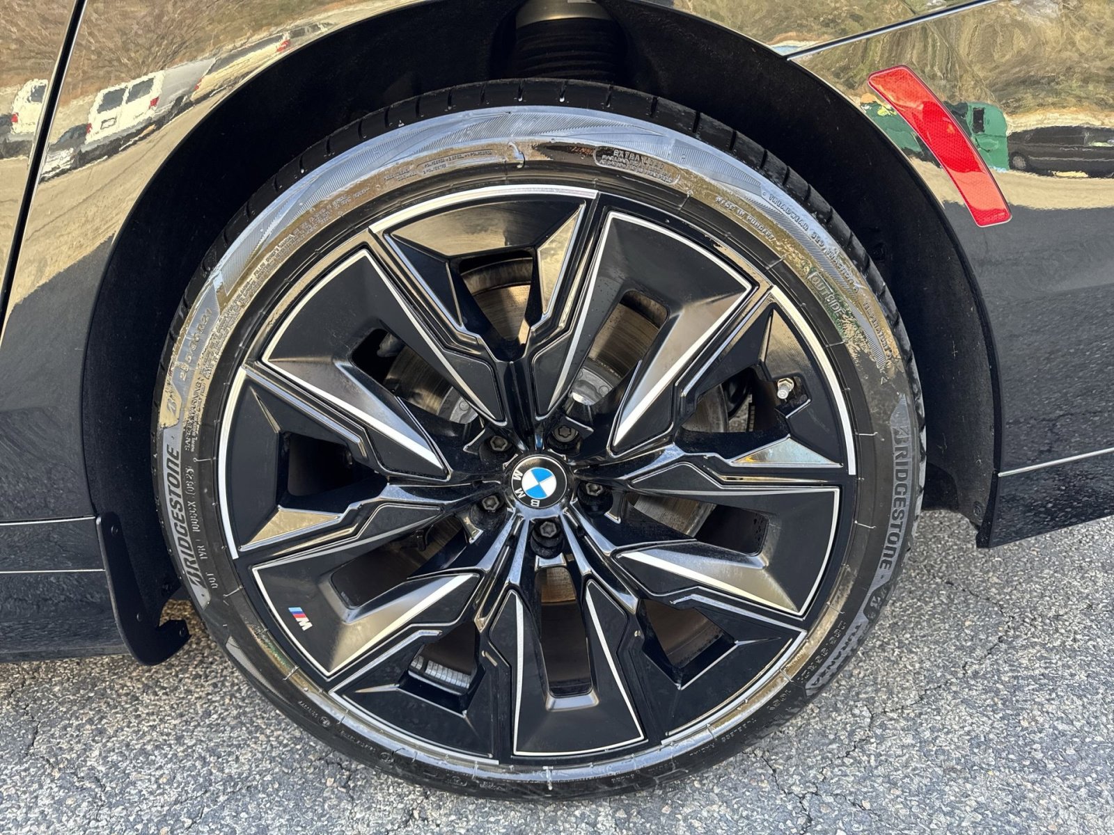 2025 BMW i7 60 - Photo 26